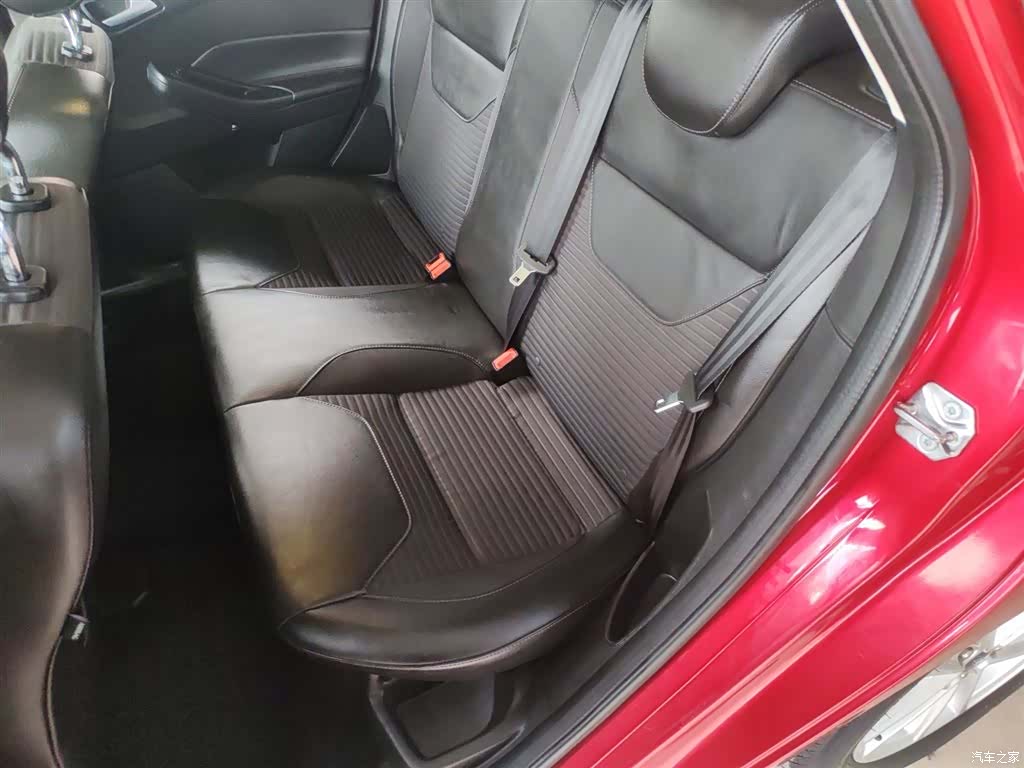 Ford Focus, 2016 17