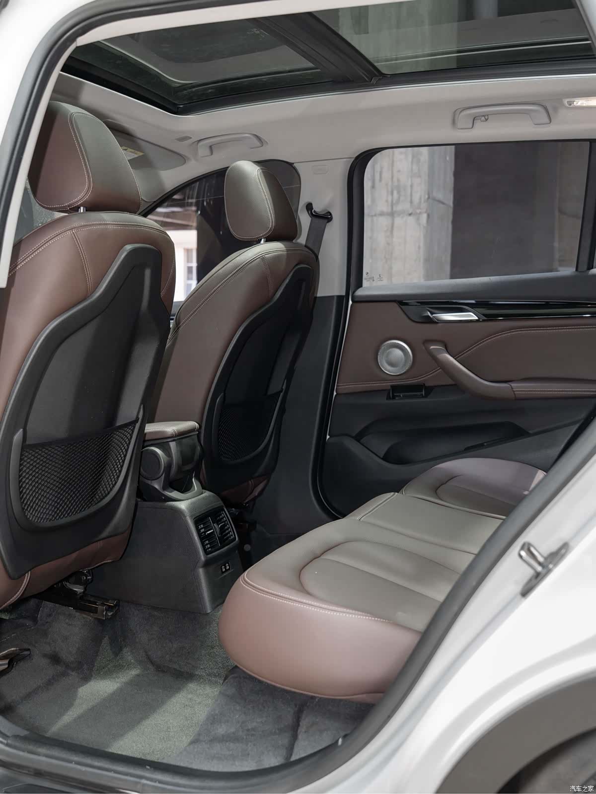 BMW X1, 2023 13