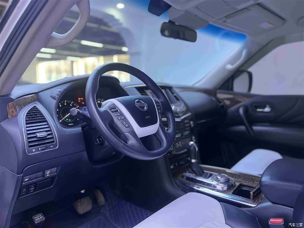 Nissan Patrol, 2016 4