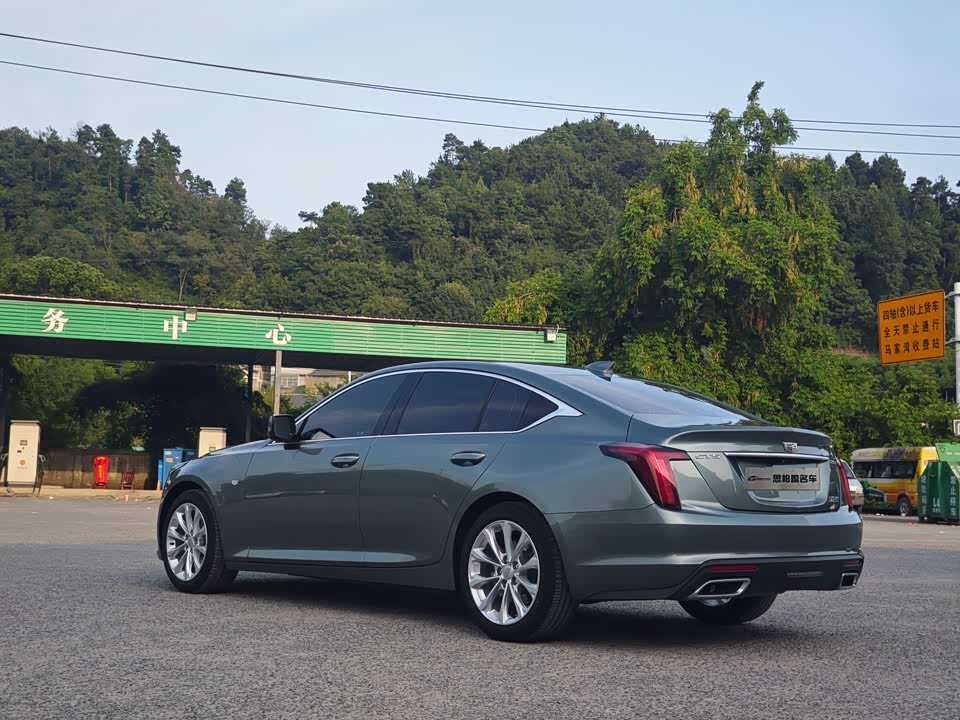 Cadillac CT5