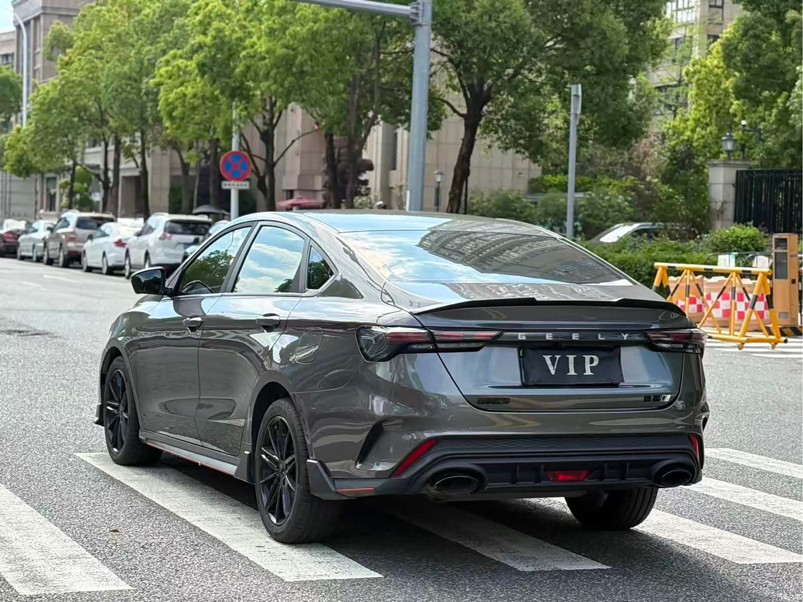 Geely Binray, 2024 7