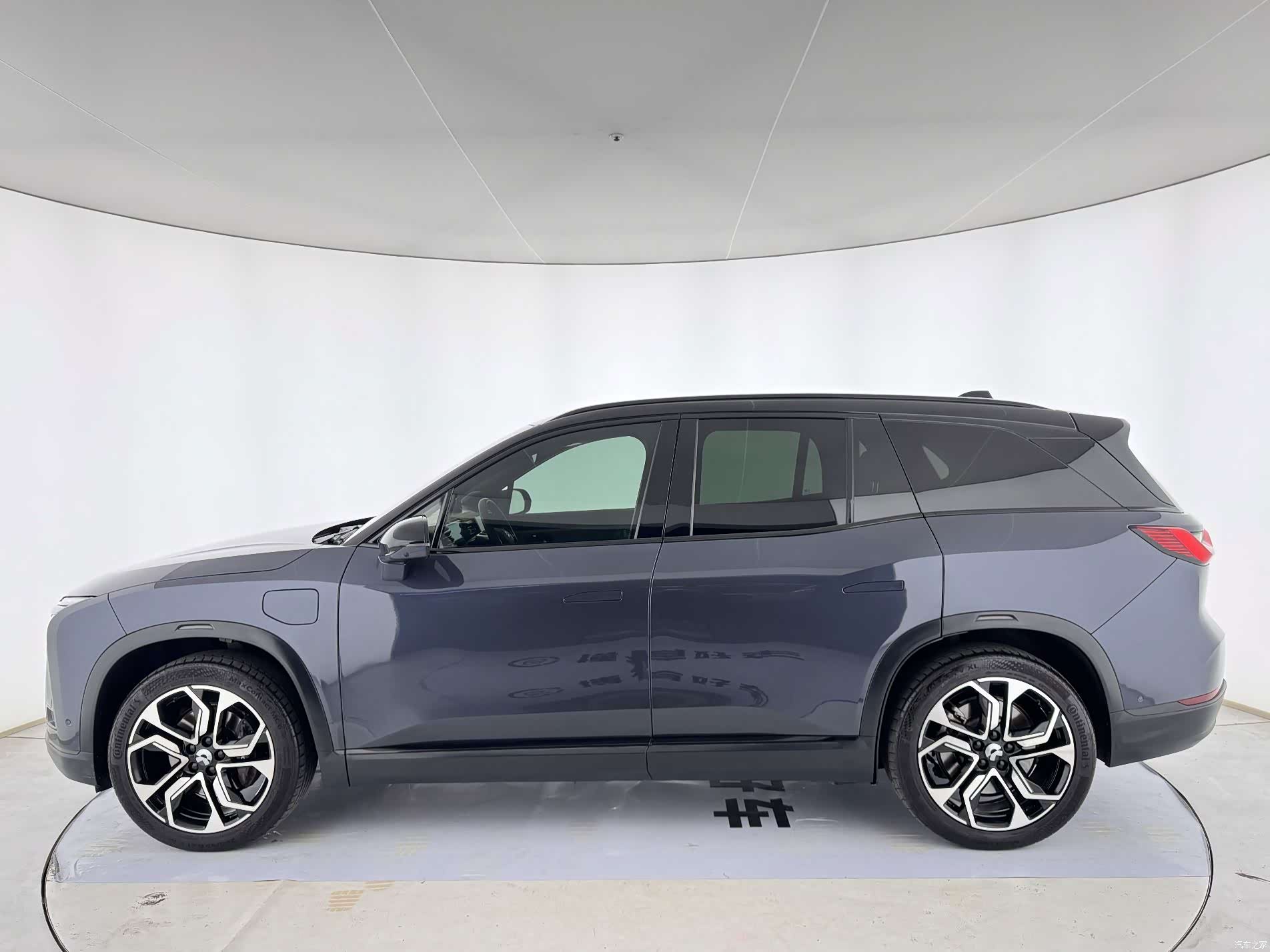 NIO ES8, 2021 9