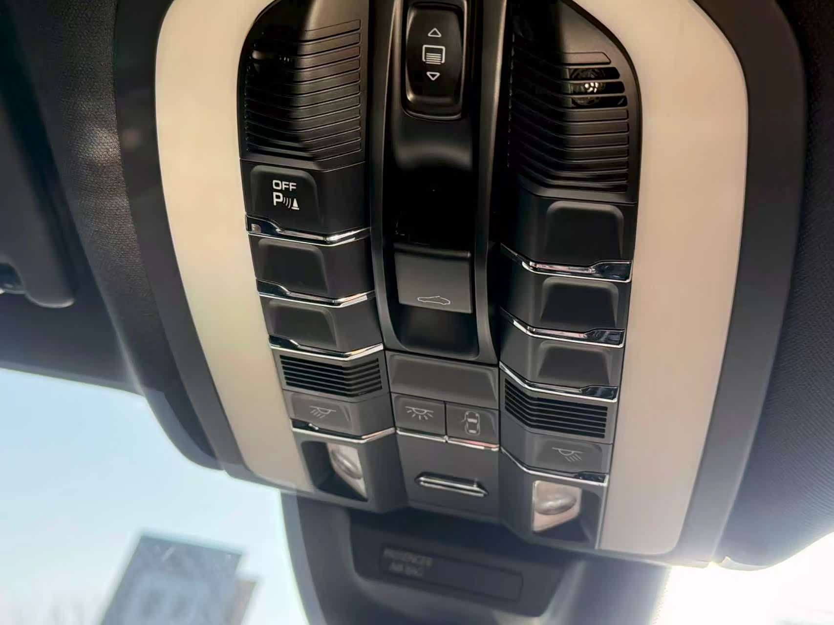 Porsche Macan, 2018 10