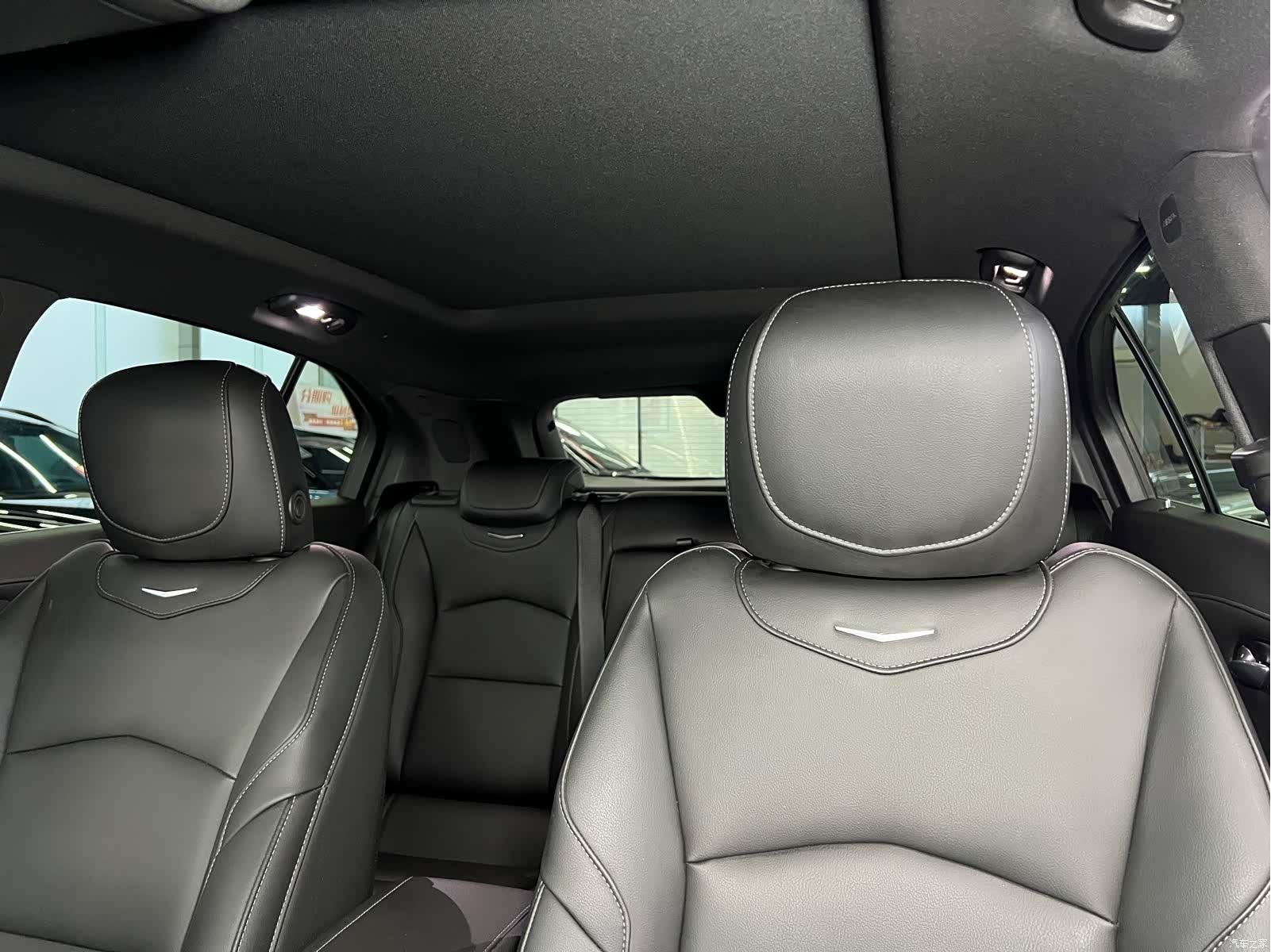 Cadillac XT4, 2023 12