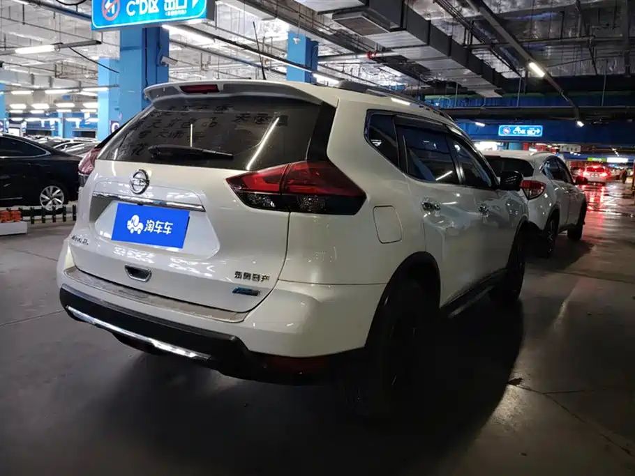Nissan Qijun