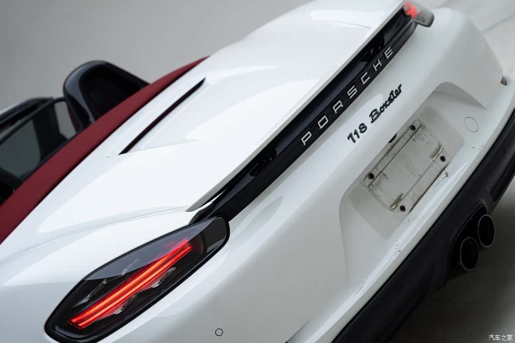 Porsche Boxster, 2024 7