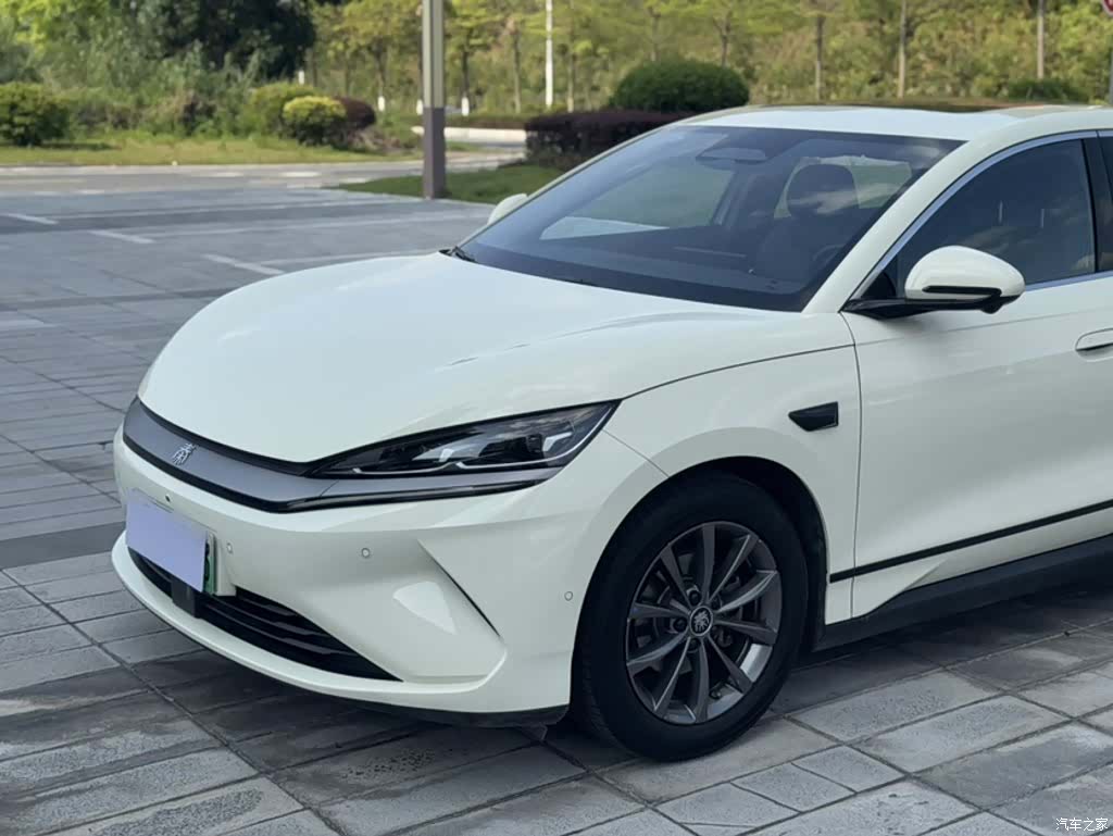 BYD Qin, 2025 16