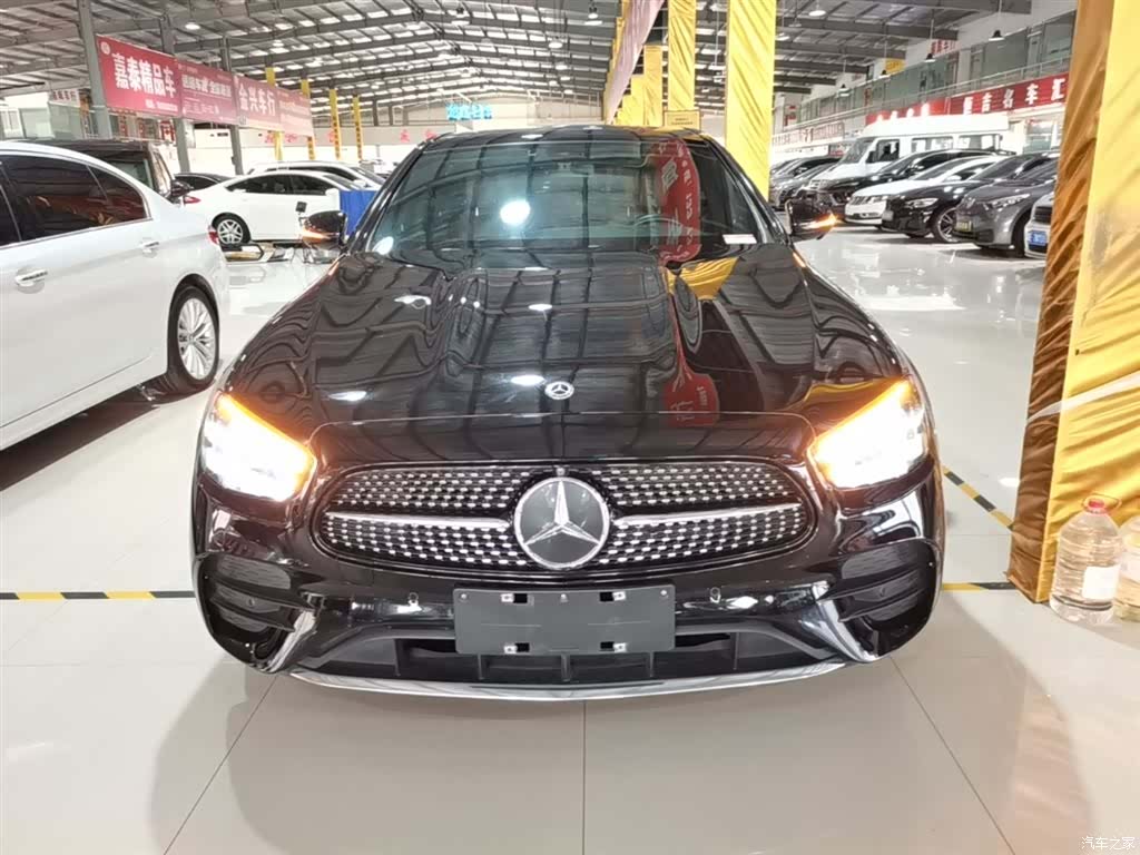 Mercedes-Benz E-Class, 2021 3