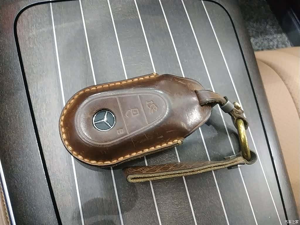 Mercedes-Benz E-Class, 2024 17