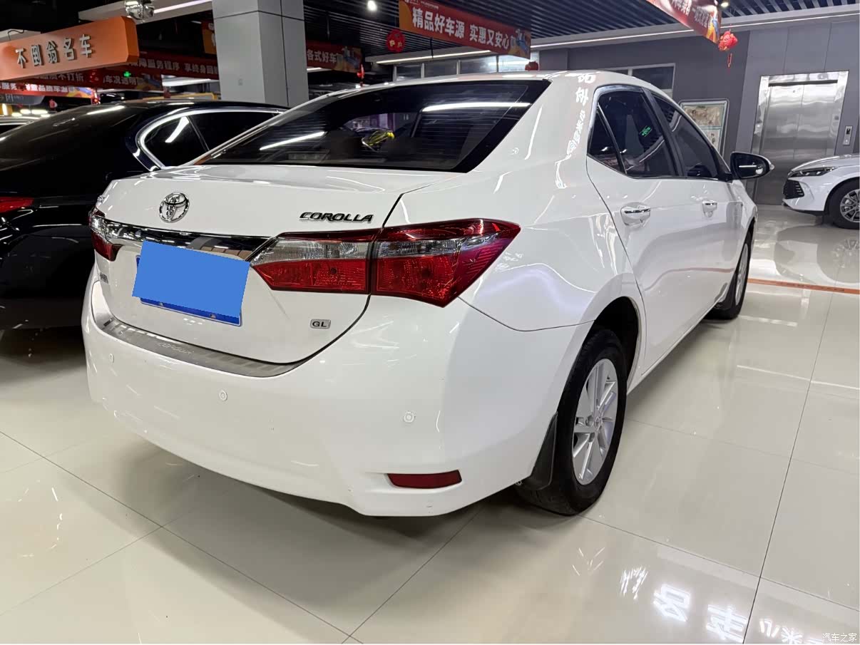 Toyota Corolla, 2018 все фото