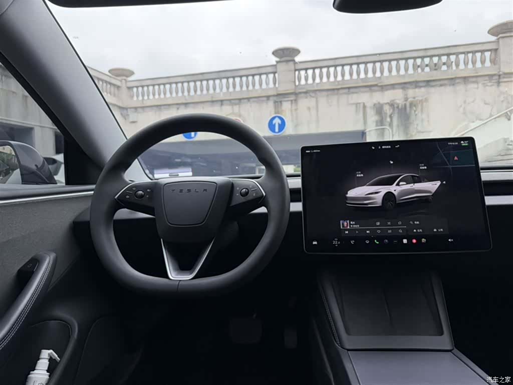 Tesla Model 3, 2023 все фото