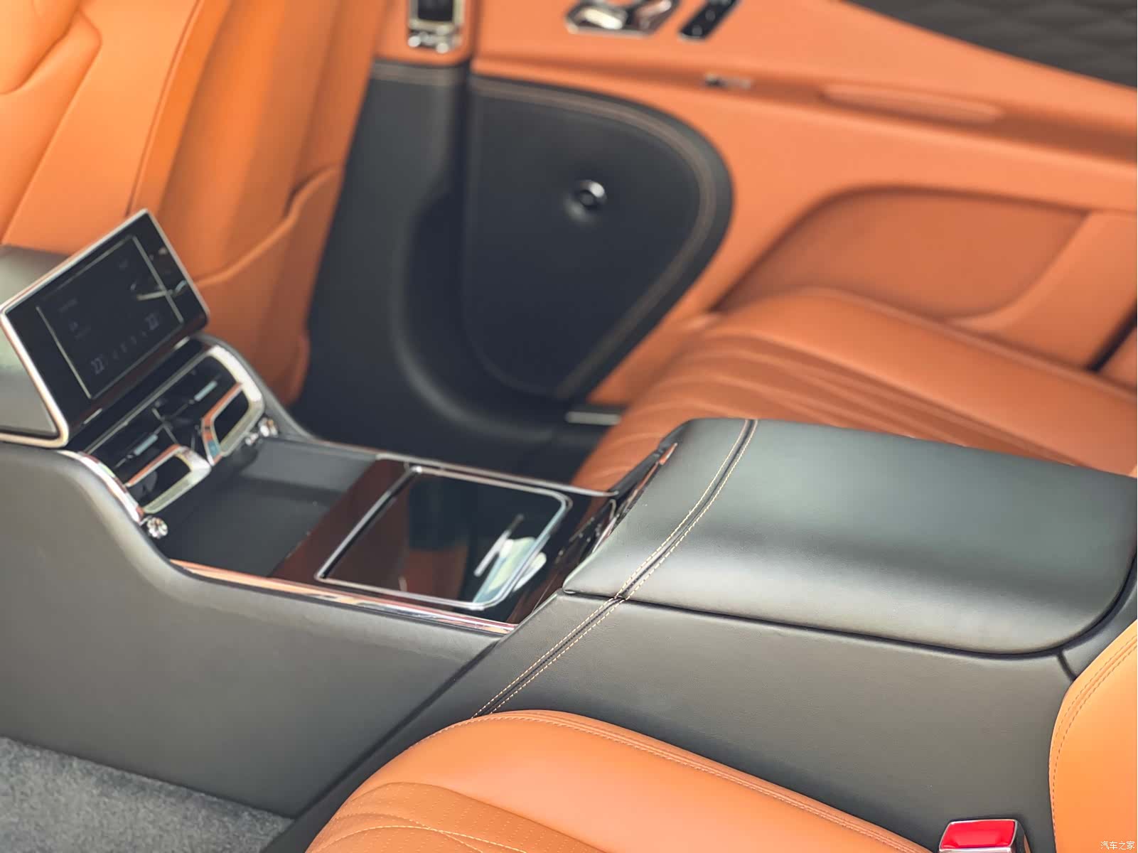 Bentley Flying Spur, 2022 19