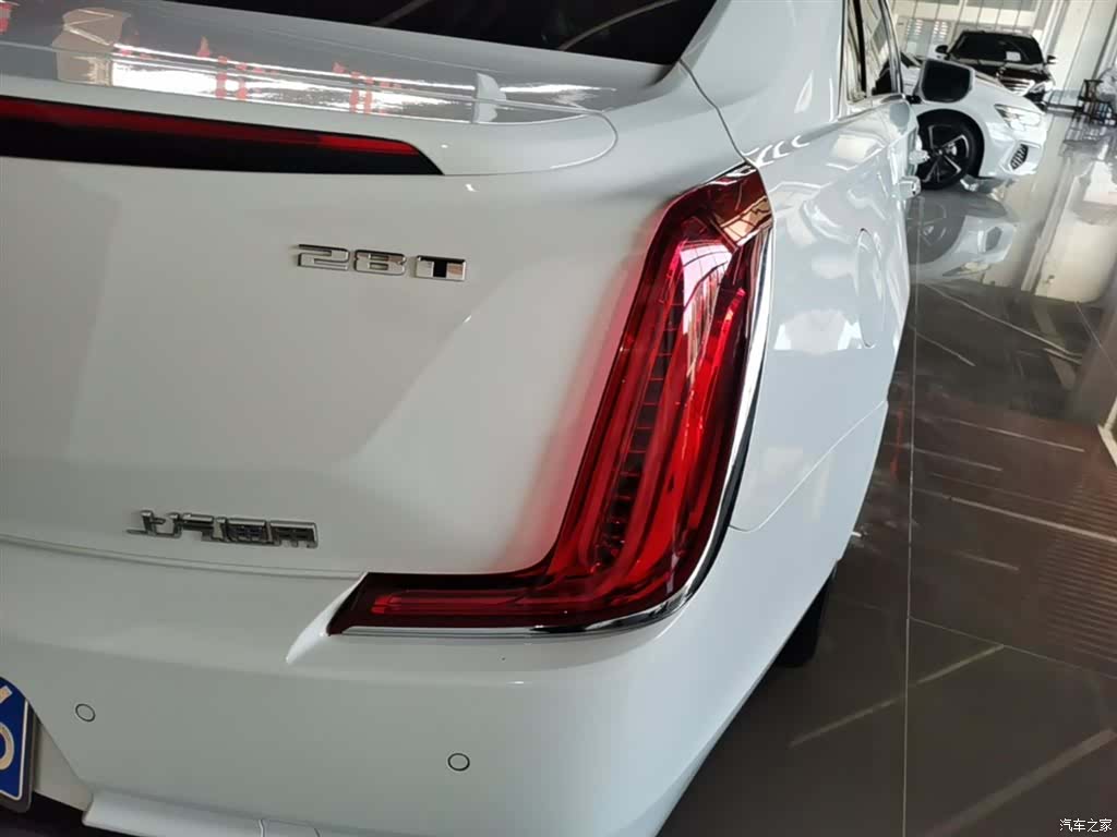 Cadillac XTS, 2018 8