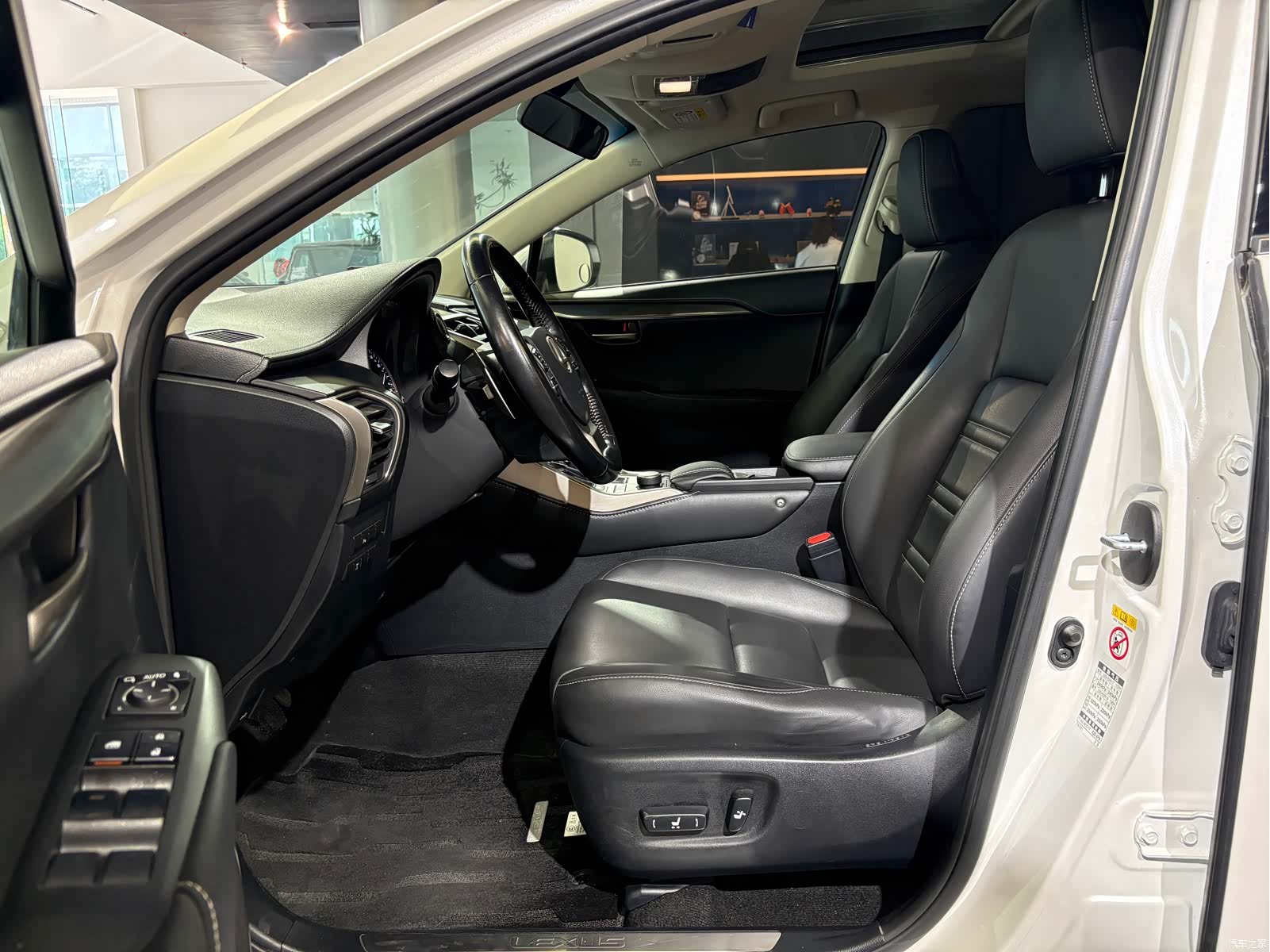 Lexus NX, 2017 6