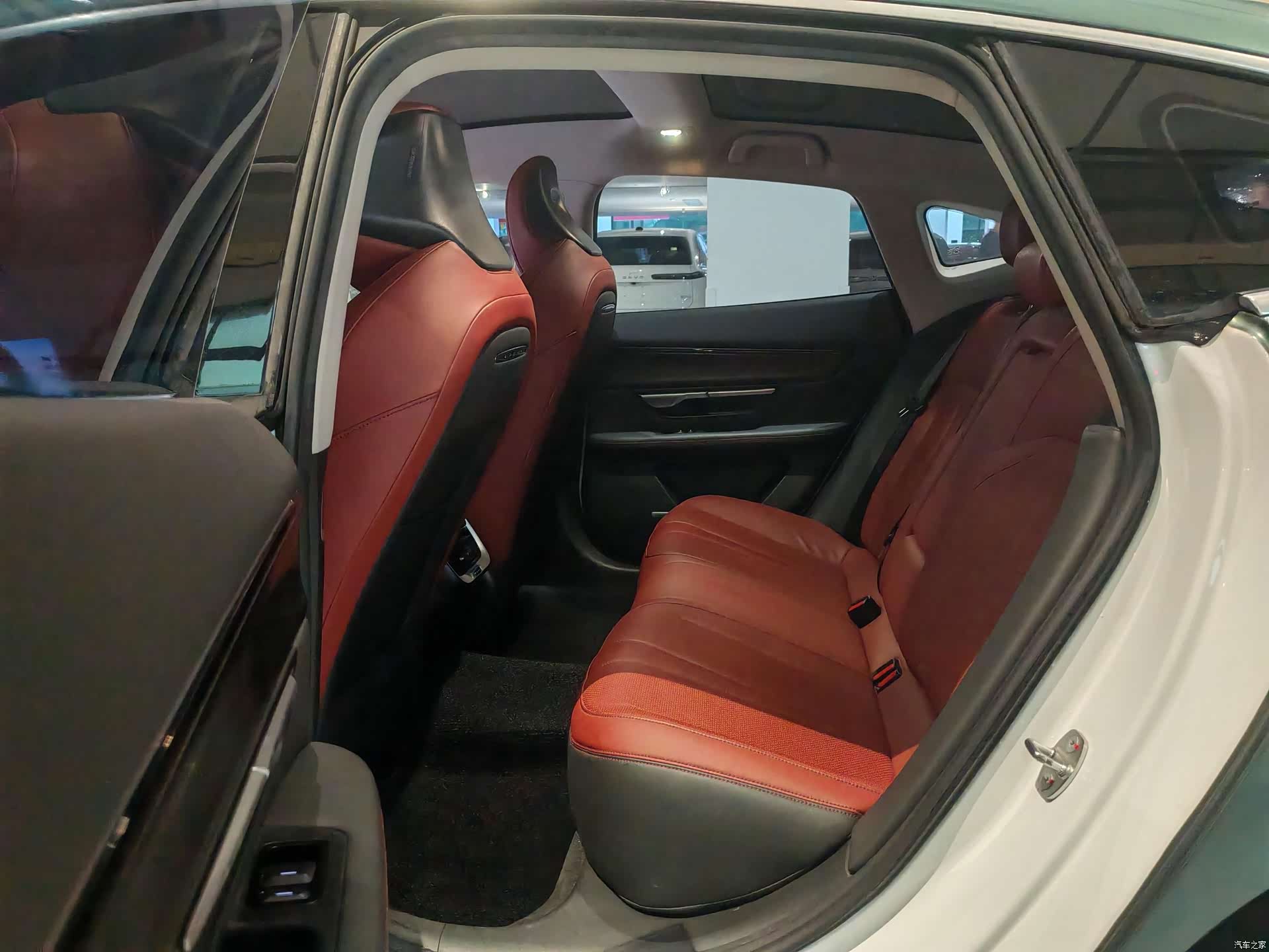 Xpeng P7, 2020 6