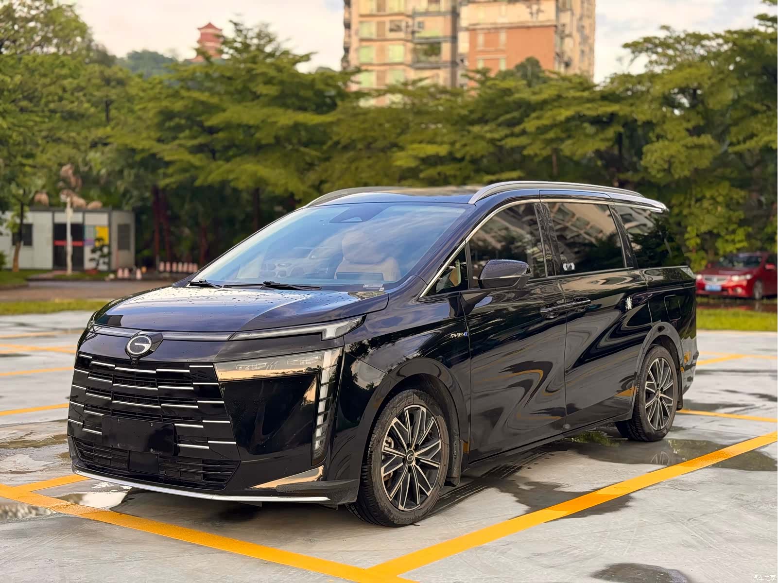 Trumpchi E8, 2024 1