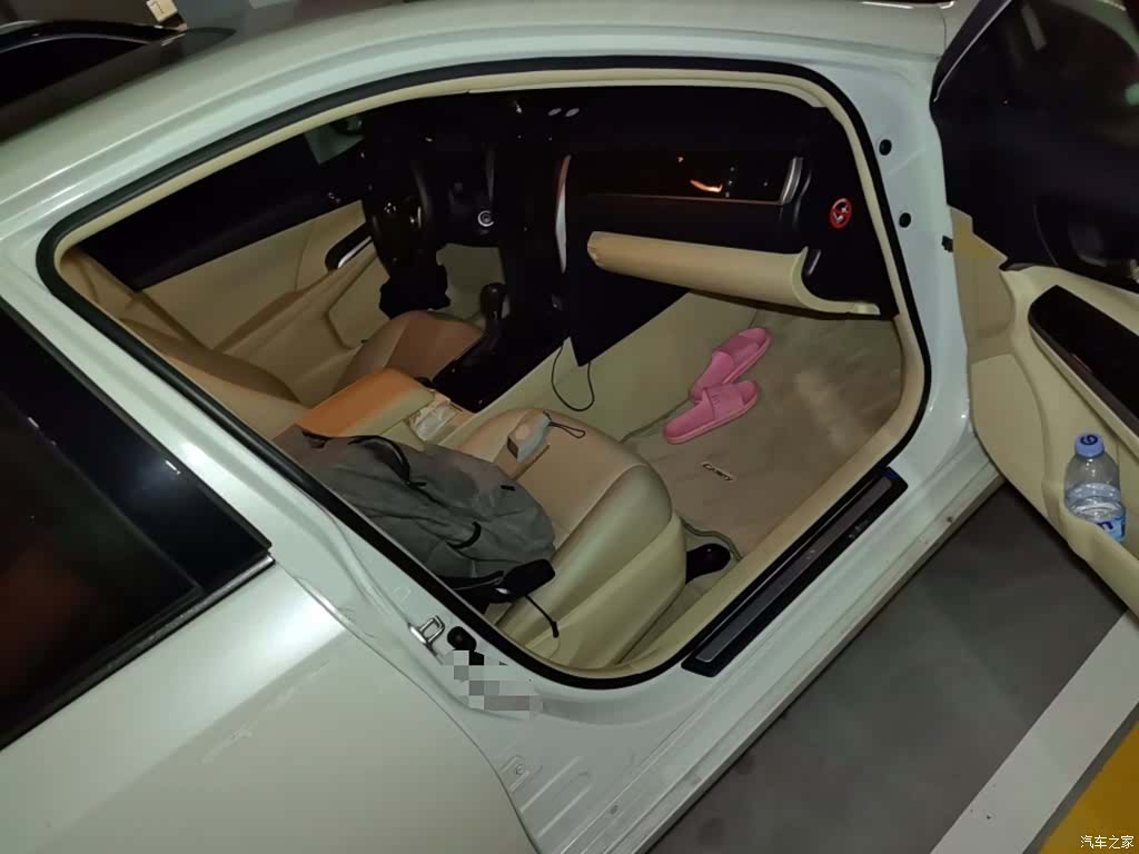 Toyota Camry, 2017 19