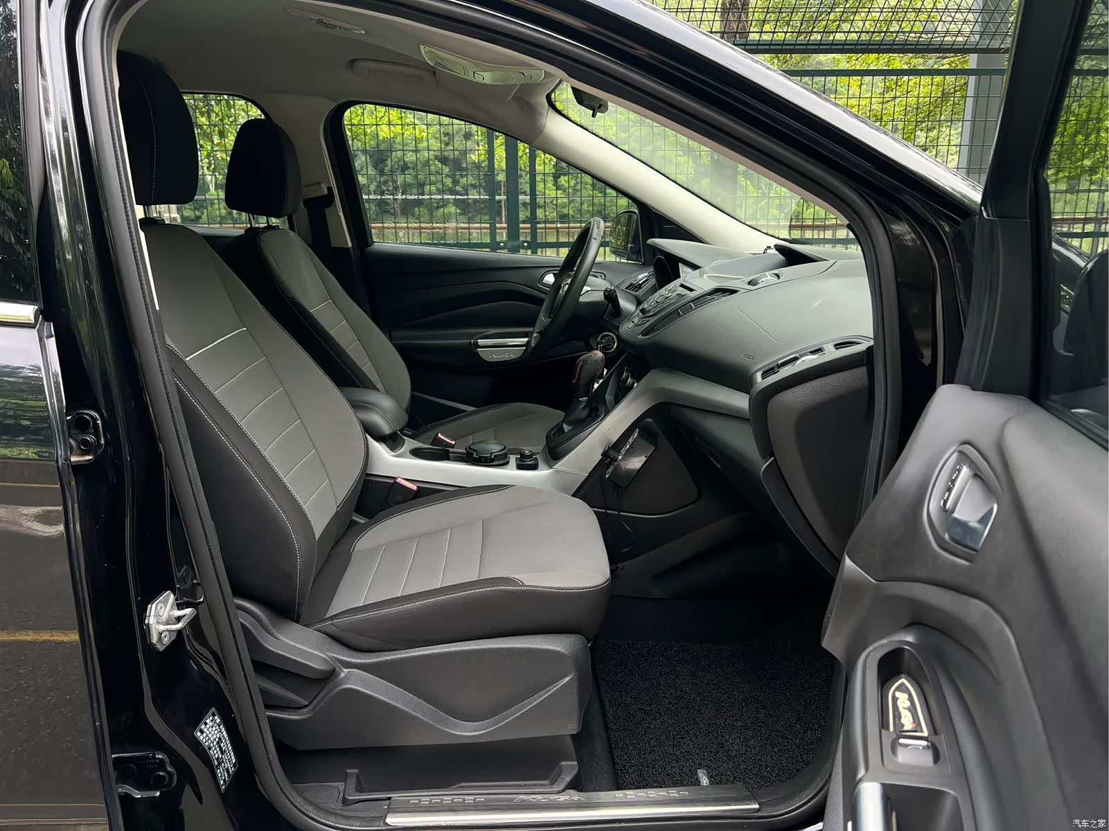 Ford Kuga, 2014 14