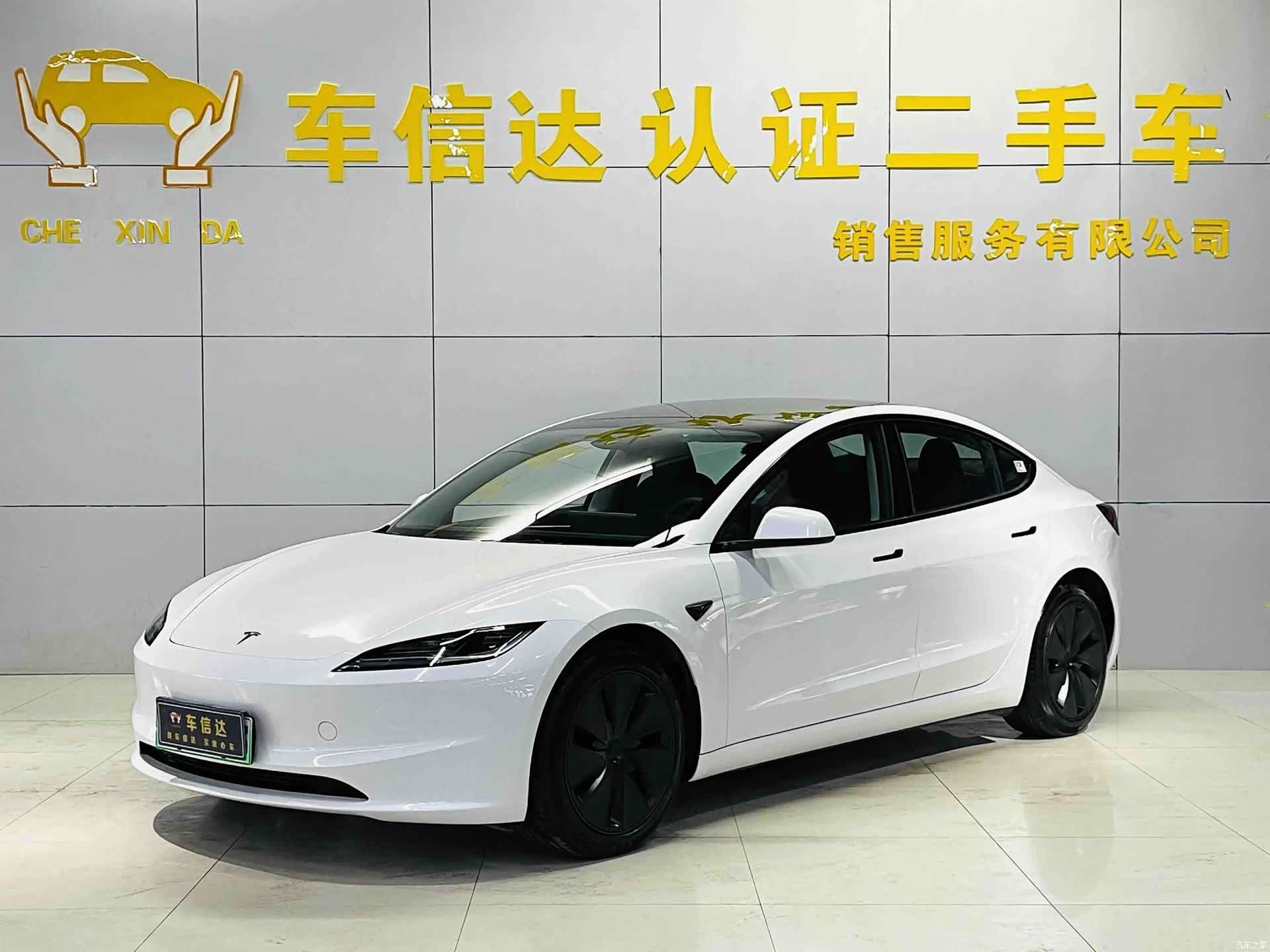 Tesla Model 3, 2024 1