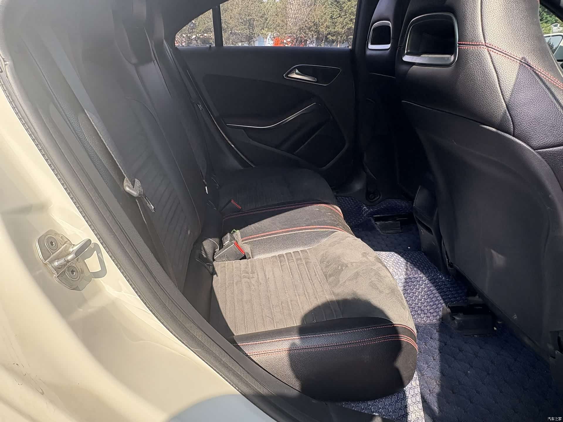 Mercedes-Benz CLA, 2016 11