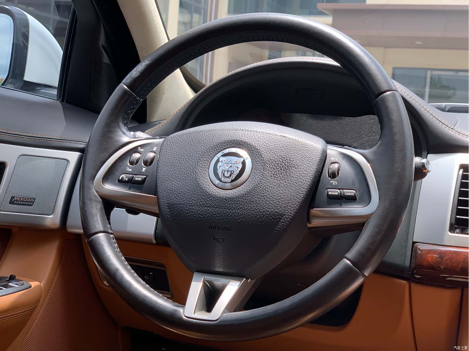 Jaguar XF, 2013 19
