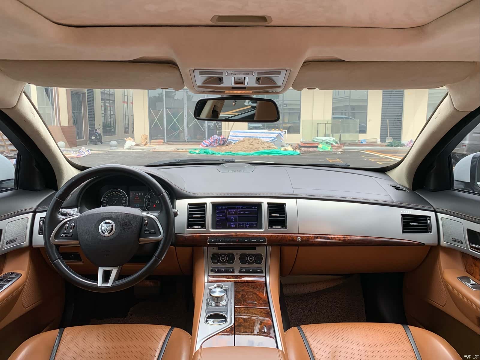 Jaguar XF, 2013 33