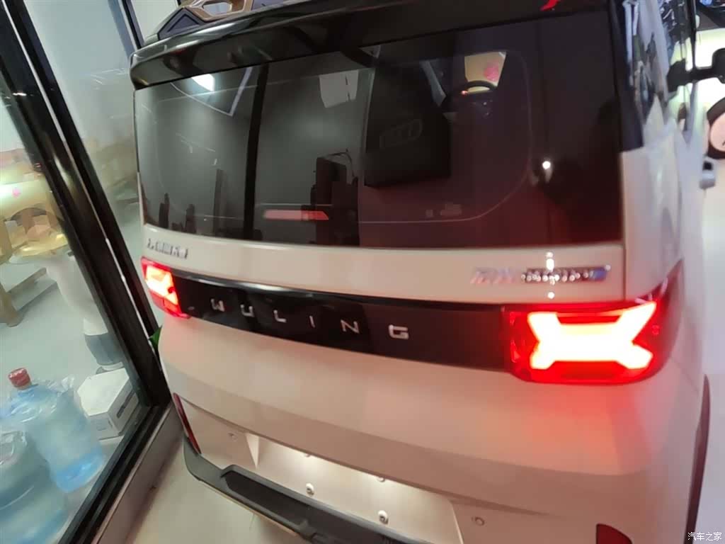 Wuling MINIEV, 2023 6