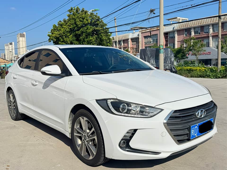Hyundai Lead