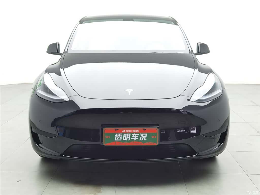 Tesla Model Y, 2024 3