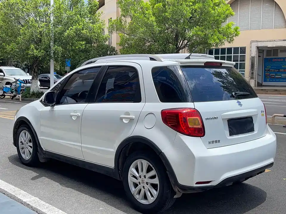 Suzuki Tianyu SX4