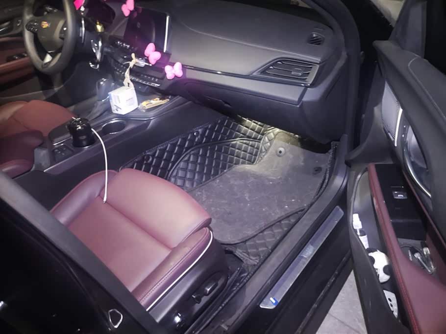 Cadillac CT4