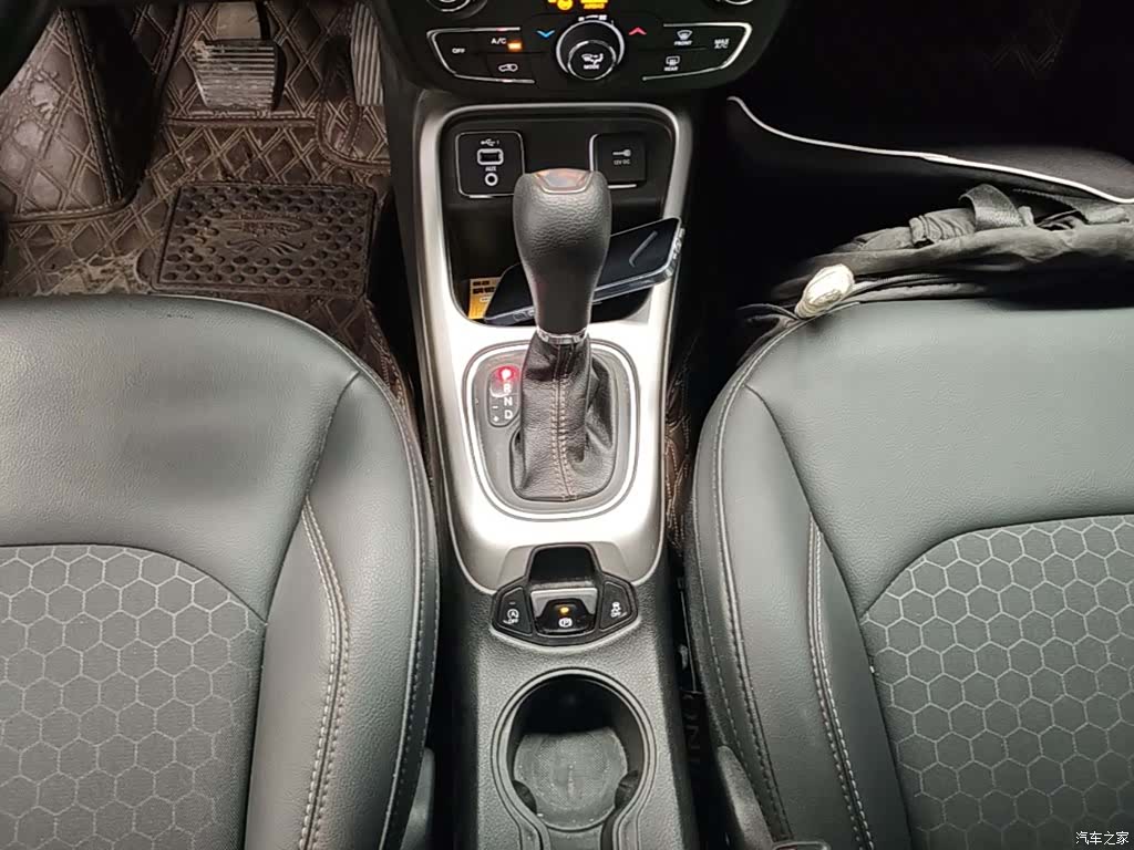 Jeep Compass, 2020 14