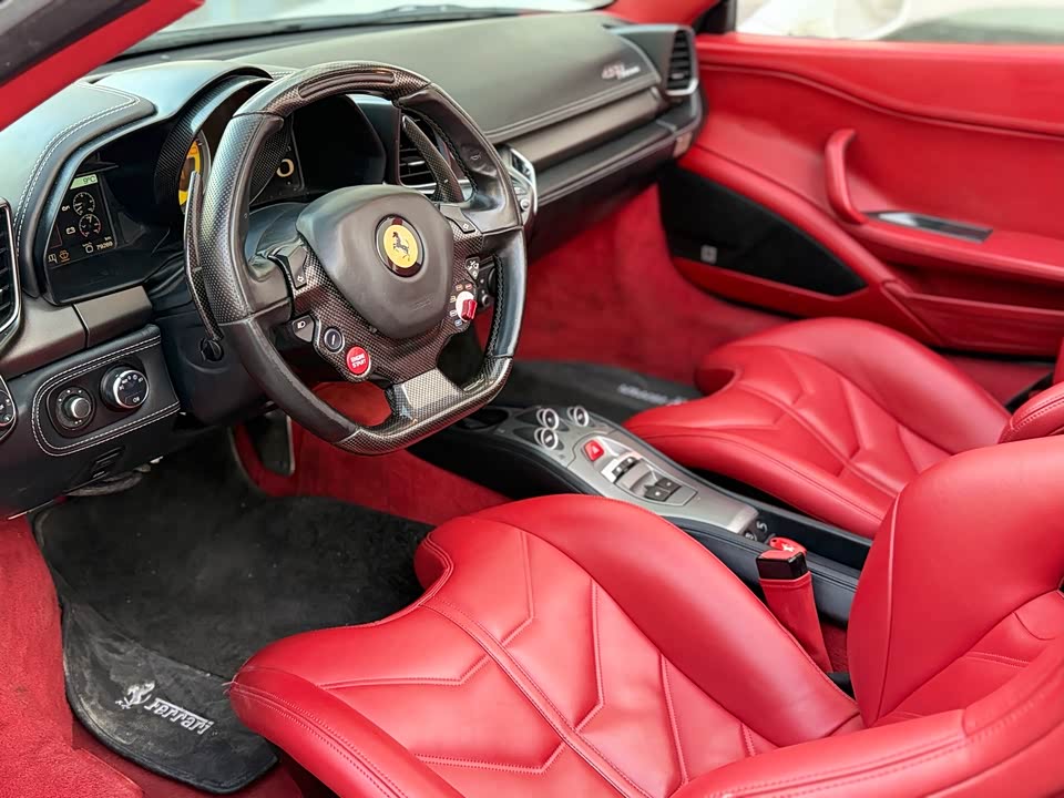Ferrari 458