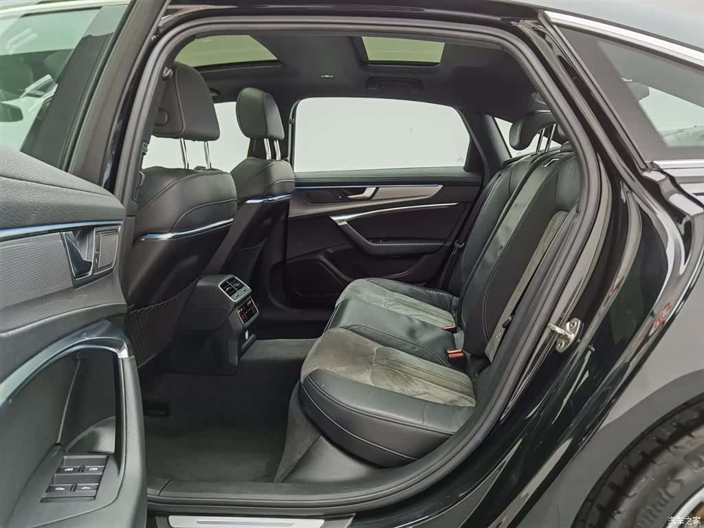 Audi A6L, 2021 12