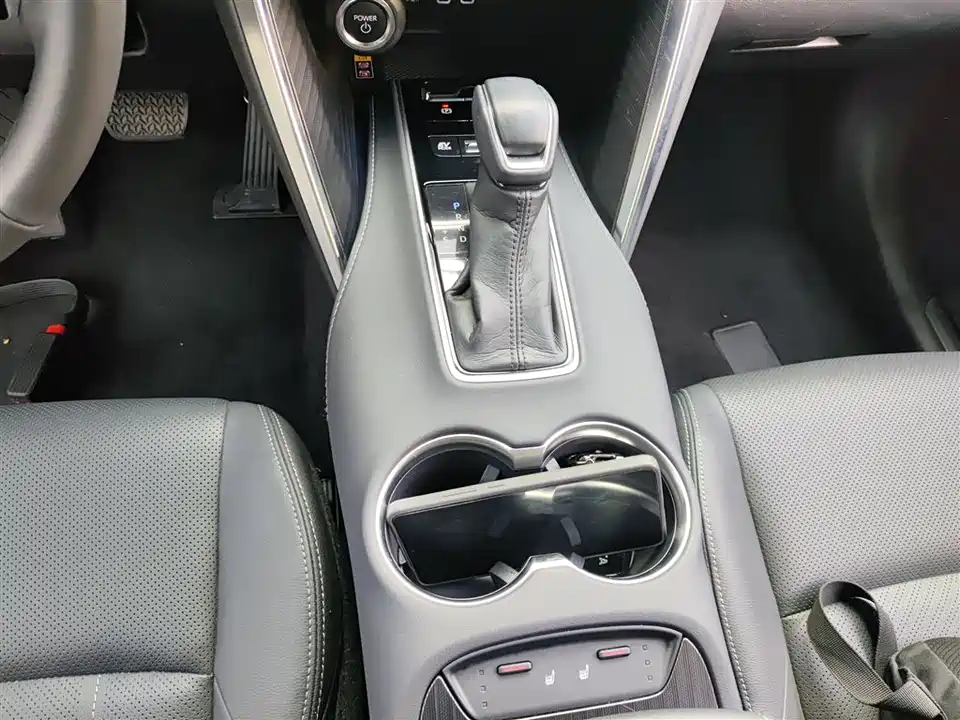 Toyota Ling Fang HARRIER