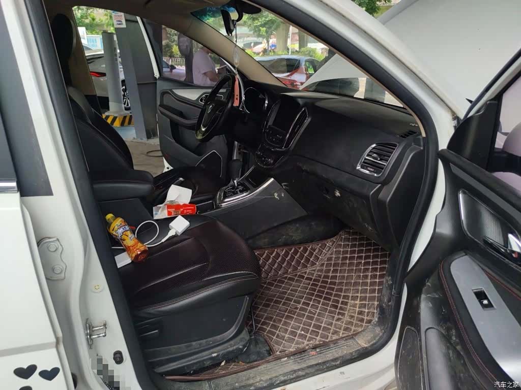 Wuling 560, 2017 21