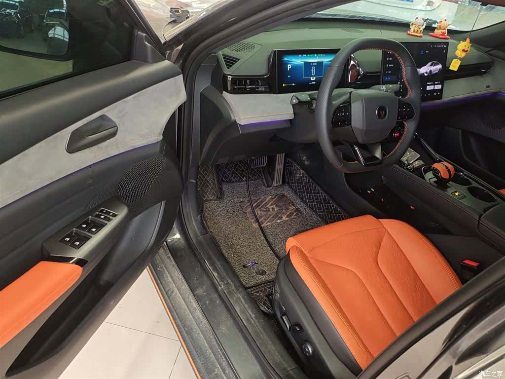 Changan UNI-V, 2026 12