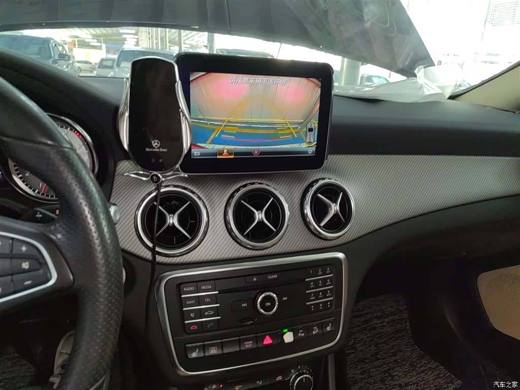 Mercedes-Benz GLA, 2017 13