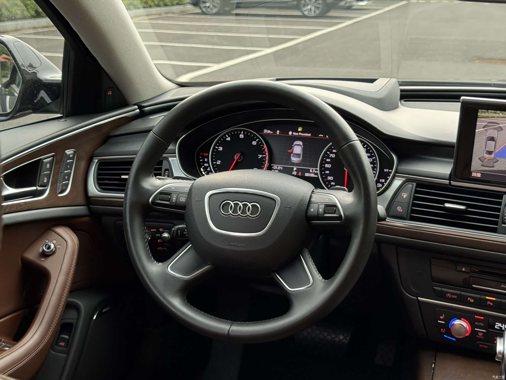Audi A6L, 2016 10