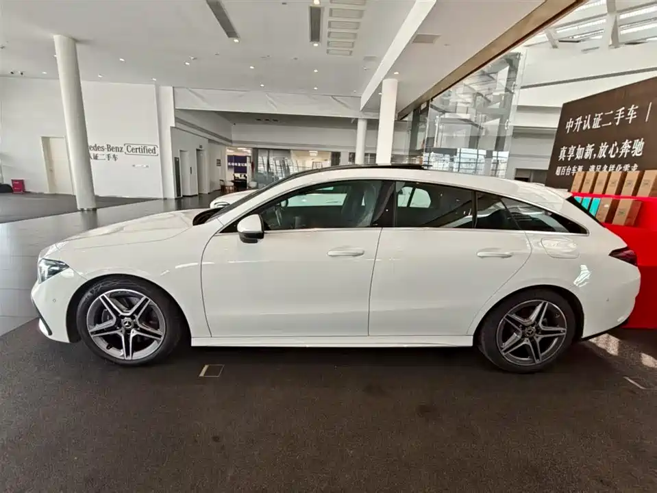 Mercedes-Benz CLA