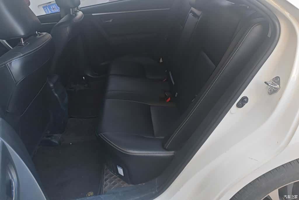 Toyota Corolla, 2017 11