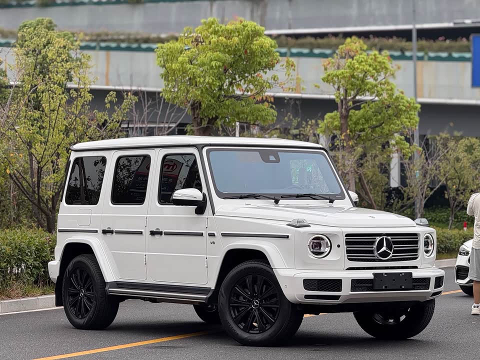 Mercedes-Benz G-class