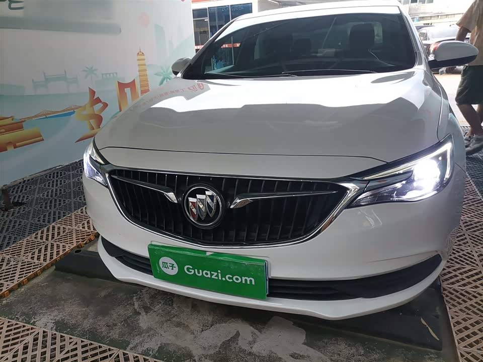 Buick Yinglang