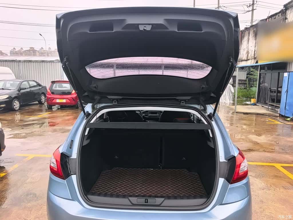 Peugeot 308, 2017 19