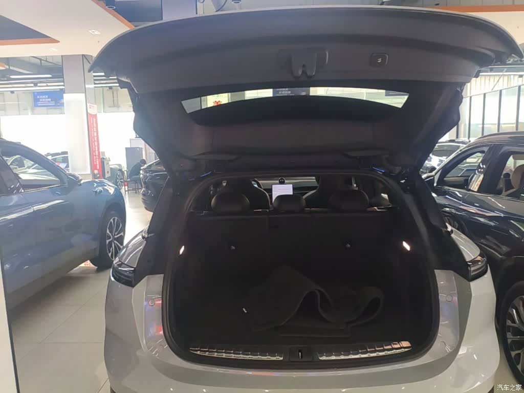 NIO ES6, 2023 19