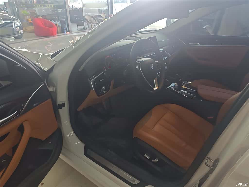 BMW 5 Series, 2017 12