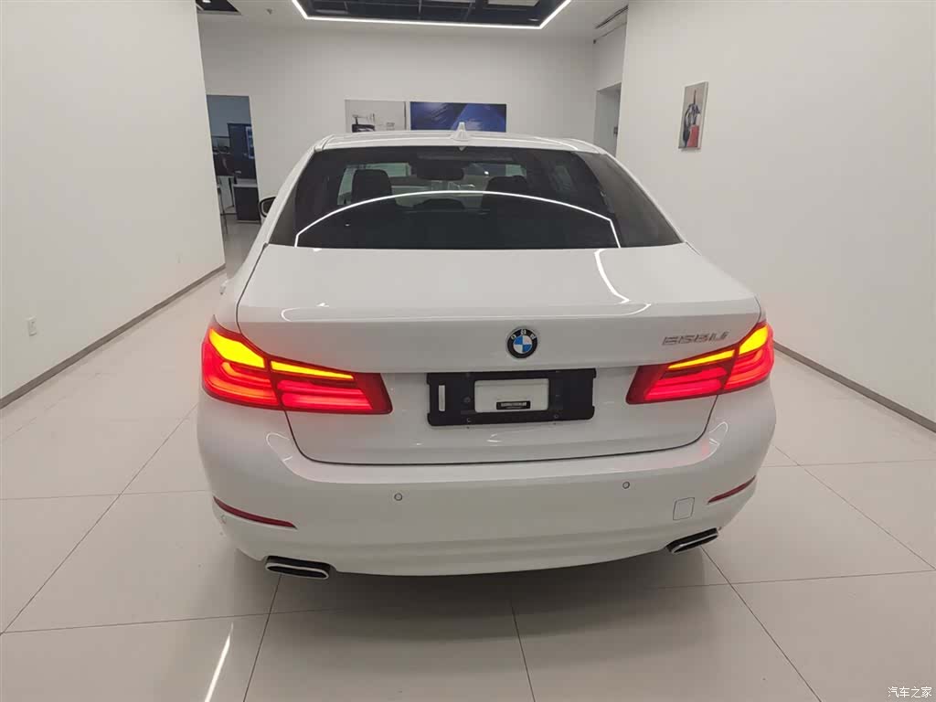 BMW 5 Series, 2017 4