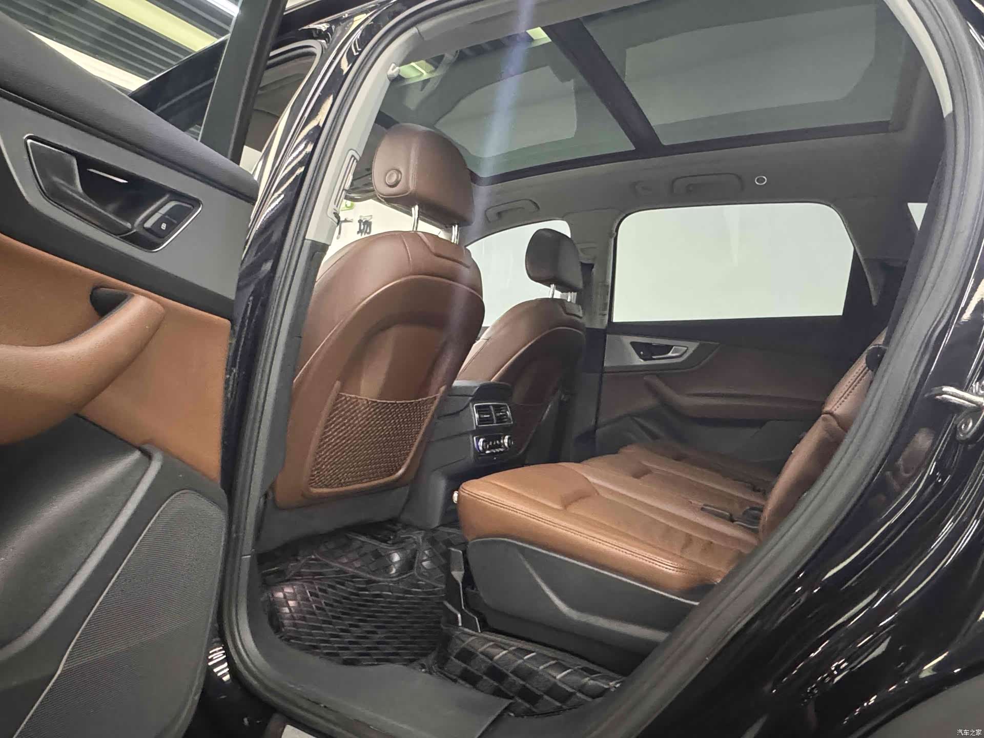 Audi Q7, 2019 15