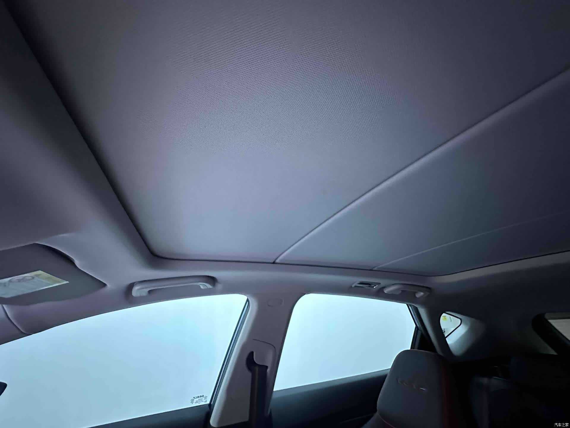 Geely Emgrand, 2023 17