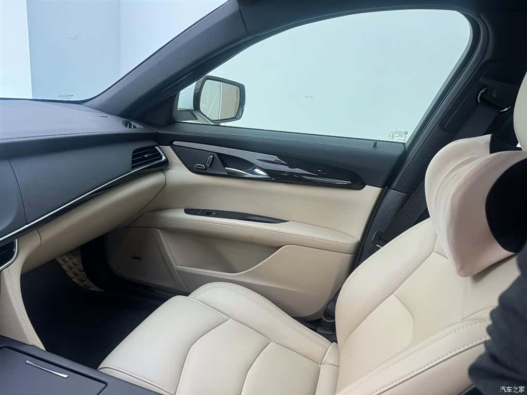 Cadillac CT6, 2021 13